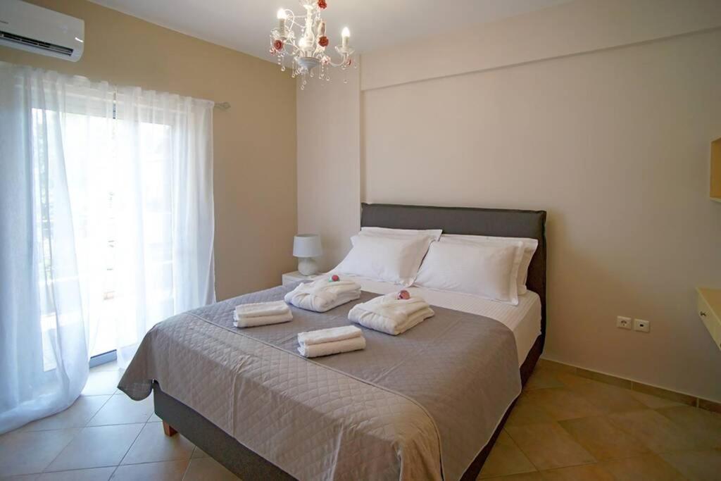 Kyparissia Luxury Home Buitenkant foto