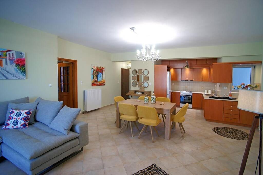 Kyparissia Luxury Home Buitenkant foto