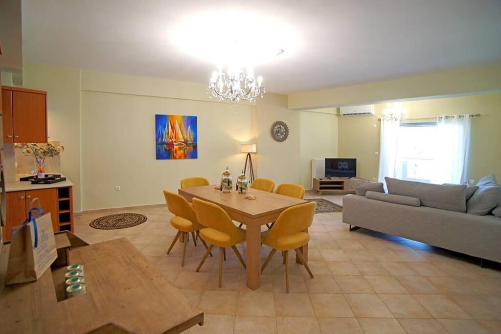 Kyparissia Luxury Home Buitenkant foto