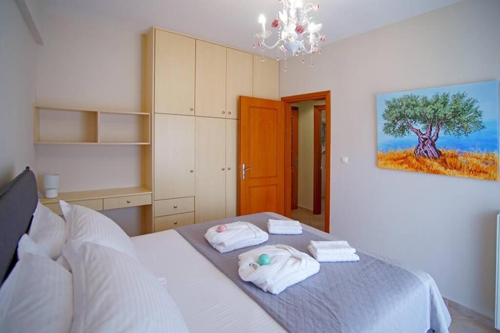 Kyparissia Luxury Home Buitenkant foto